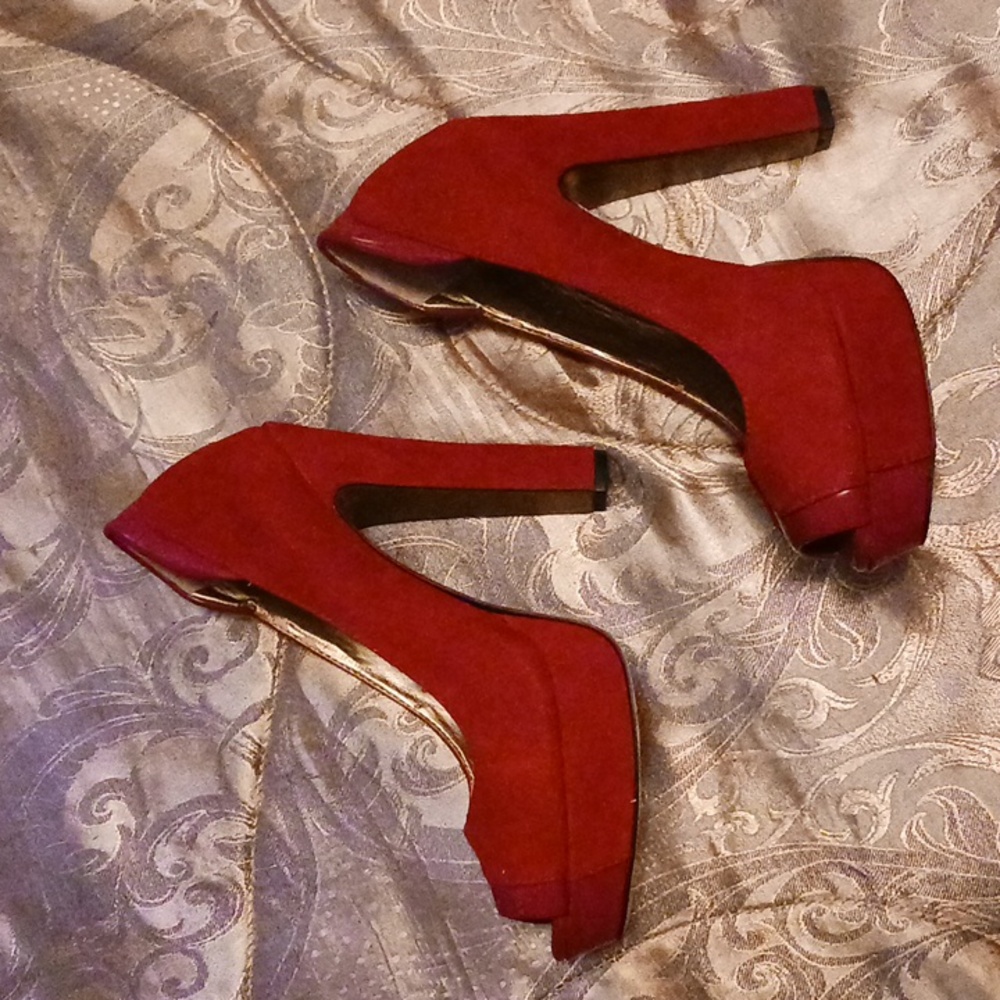 Bcbgeneration Suede Platform Heels 6 - image 5